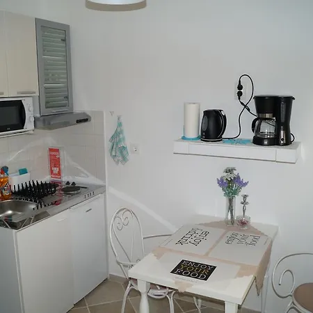 Apartment Amd Infinity