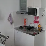 Amd无限套房公寓 *